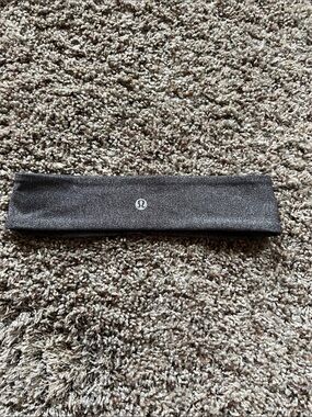 lululemon athletica Black Reflective Logo Headband